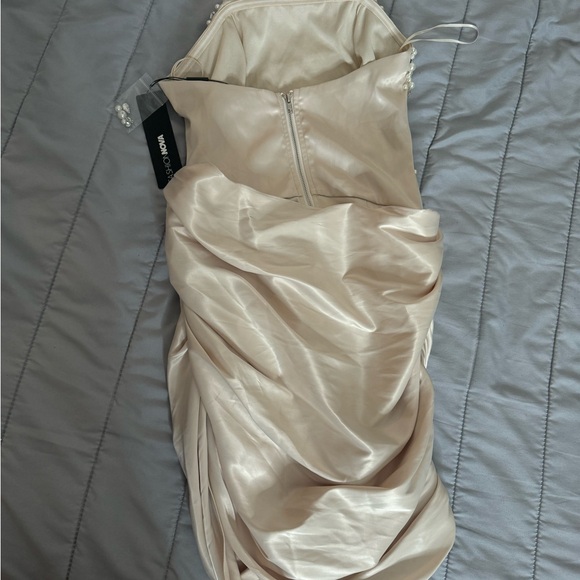 FASHION NOVA LADY ARIEL SATIN MINI DRESS - Picture 5 of 6